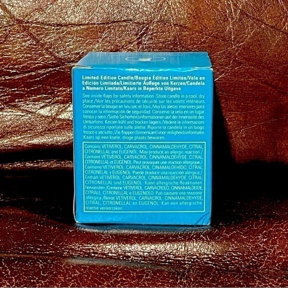 Aveda light the way aromatic vegan candle - Picture 4 of 7